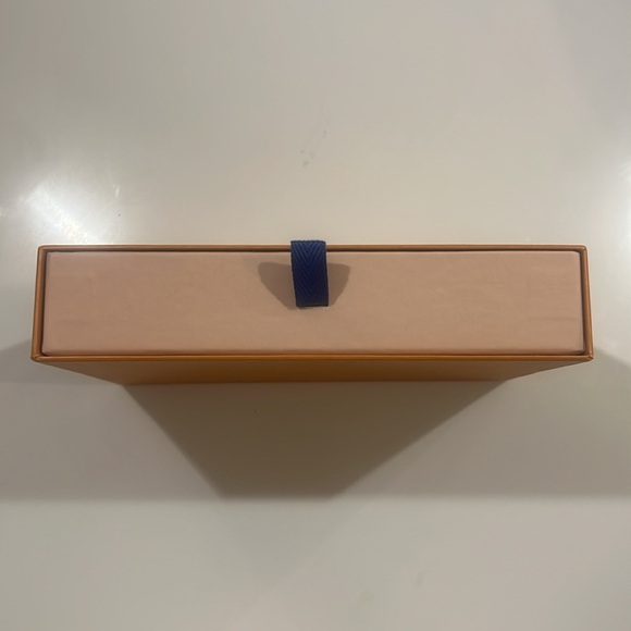 Louis Vuitton Orange Box - Picture 4 of 7